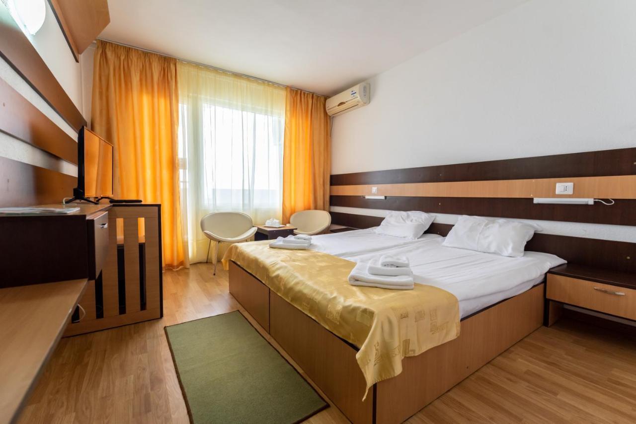 Hotel Capitol Jupiter Εξωτερικό φωτογραφία